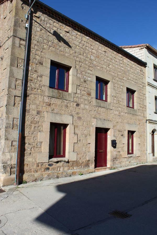 La Casa De La Petra Casa de hóspedes Quintanar de la Sierra Exterior foto